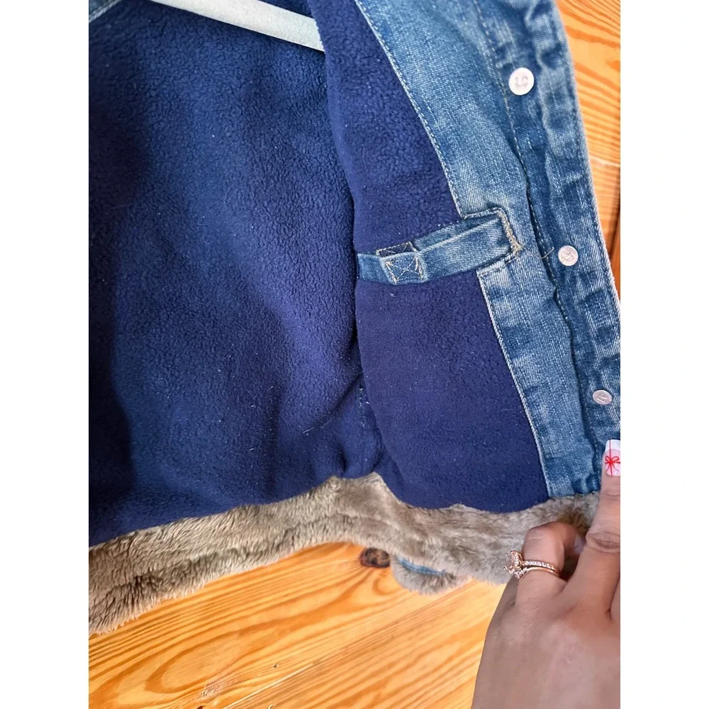 Route 66 Kids Denim Trucker Jacket Faux Fur Trim Fleece Lined Medium Wash Blue